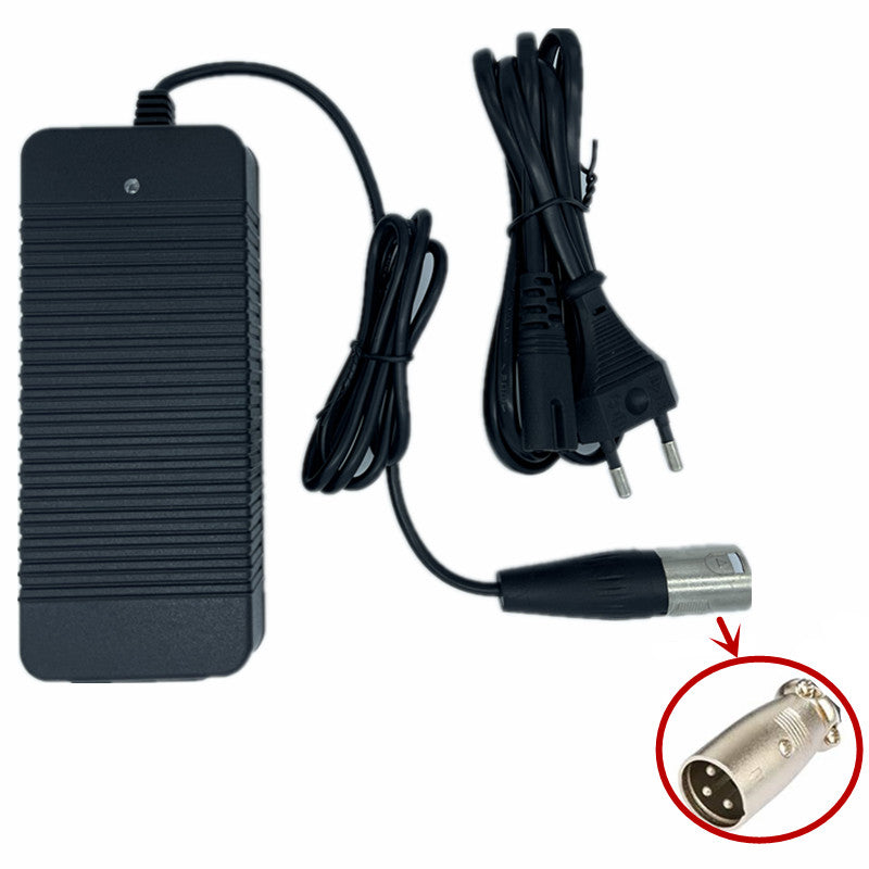 Caricabatterie 42V 2A connettore XLR a 3 pin